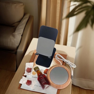 Desk Buddy Set With 40ml Maple Syrup